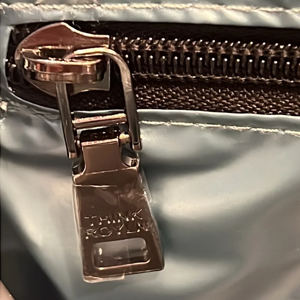 THINK ROYLN The Bar Bag - Picture 13 of 17